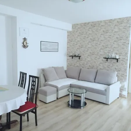 Nord 1&2-city Center, Terrace Appartement